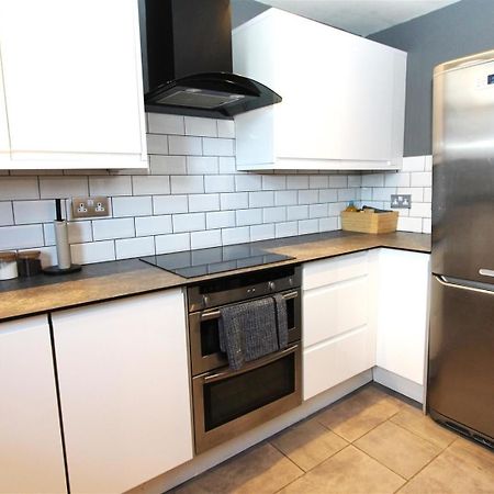 Large New-York Style Penthouse Apartment In Leeds City Centre With Contactless Check In ภายนอก รูปภาพ